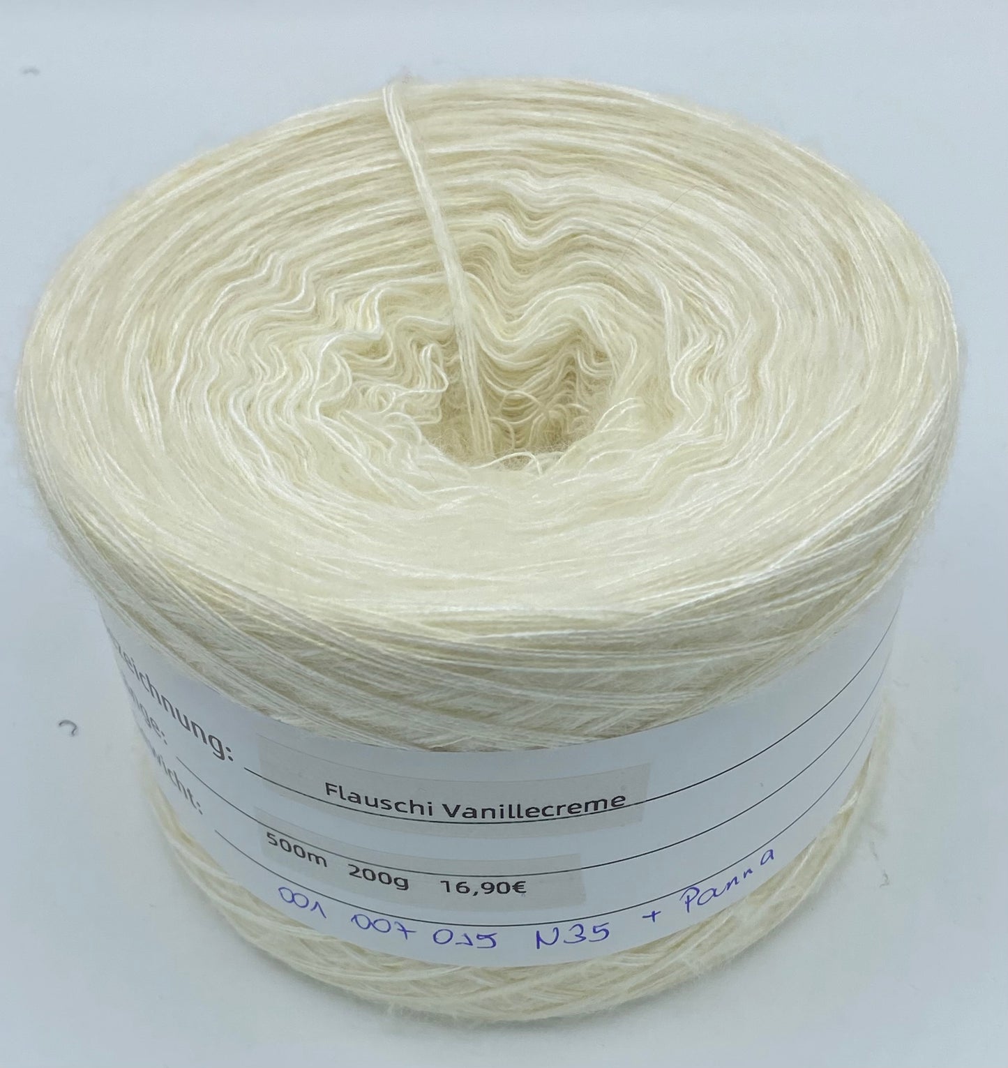 Fluffy vanilla cream