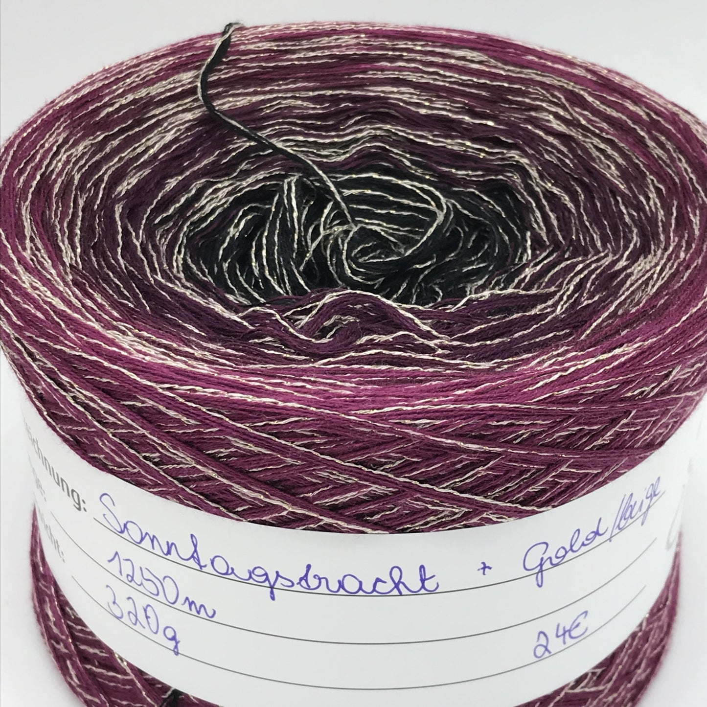 Sonntagstracht + Dianalux