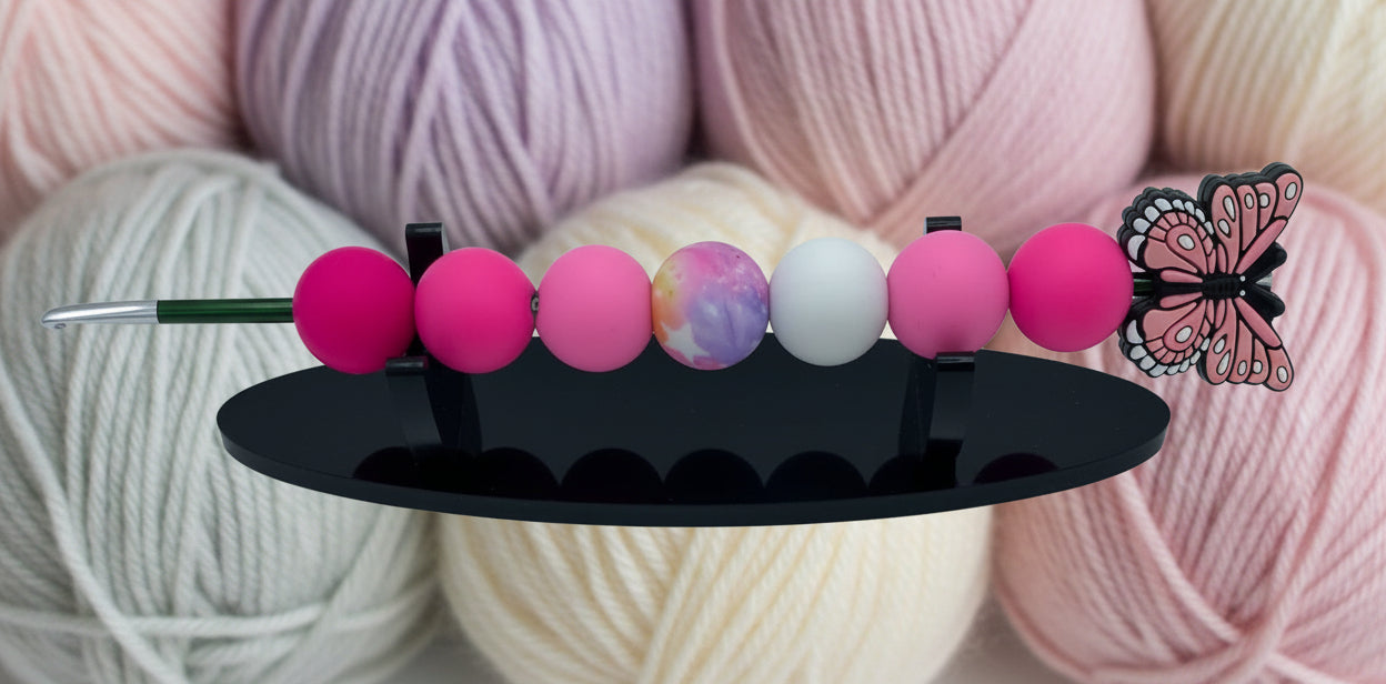 Häkelnadel Größe 3,00 mit Silikonperlen "rosa Schmetterling"