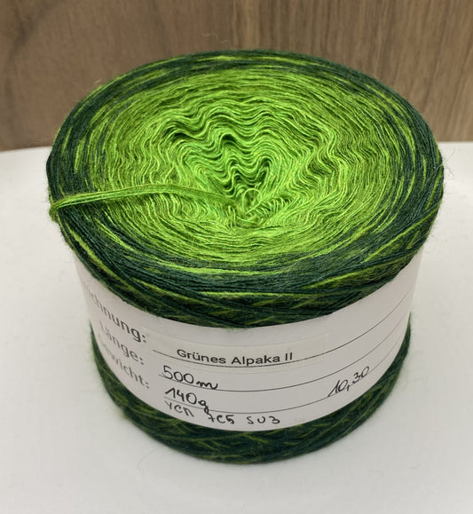Grünes Alpaka II